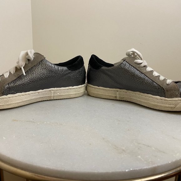 The Shoe Box Silver /Gray Metallic Star Sneakers (like Golden Goose) Sz 7 - Picture 8 of 9
